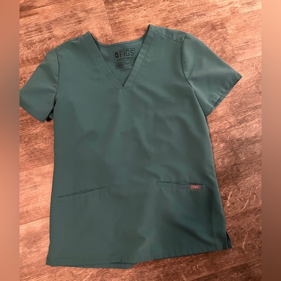 Figs V-Neck Scrub Top Size Small - Picture 1 of 4